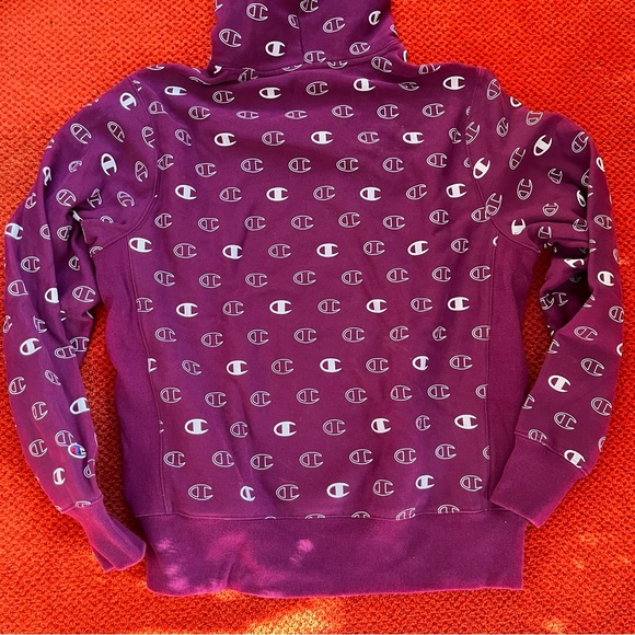 Purple Champion hoodie size large - Picture 6 of 6